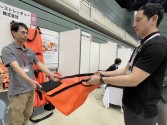 ザイストレッチャー１　しんきんビジネスフェア